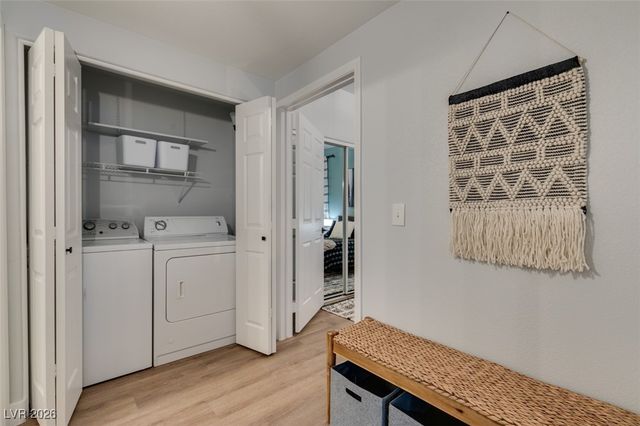 75 North Valle Verde Drive 1511, Henderson, NV 89074