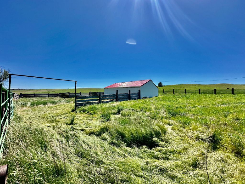 661 Dovetail Valentine Road, Winnett, MT 59087 photo 102