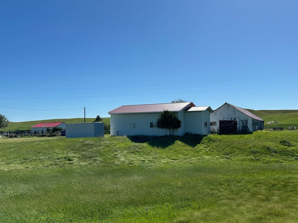 661 Dovetail Valentine Road, Winnett, MT 59087 photo 180