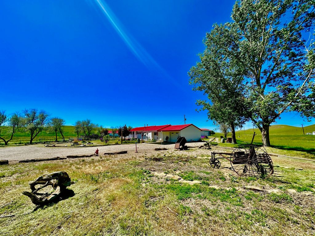 661 Dovetail Valentine Road, Winnett, MT 59087 photo 63