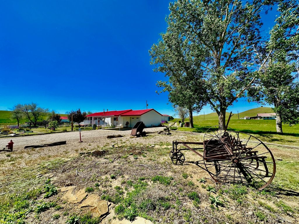661 Dovetail Valentine Road, Winnett, MT 59087 photo 67