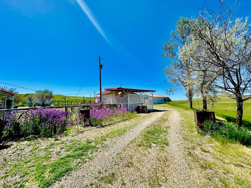 661 Dovetail Valentine Road, Winnett, MT 59087 photo 75