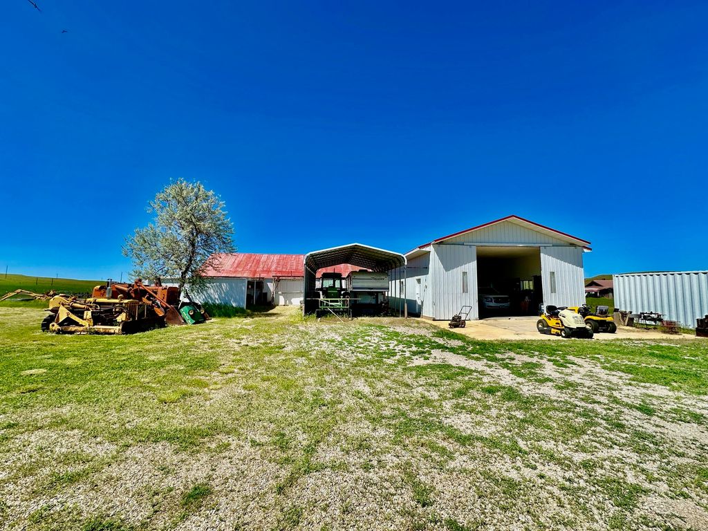 661 Dovetail Valentine Road, Winnett, MT 59087 photo 88