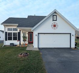 510 Berglund Road, Pecatonica, IL 61063