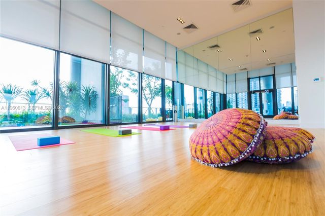 1600 NE 1st Ave 2517, Miami, FL 33132