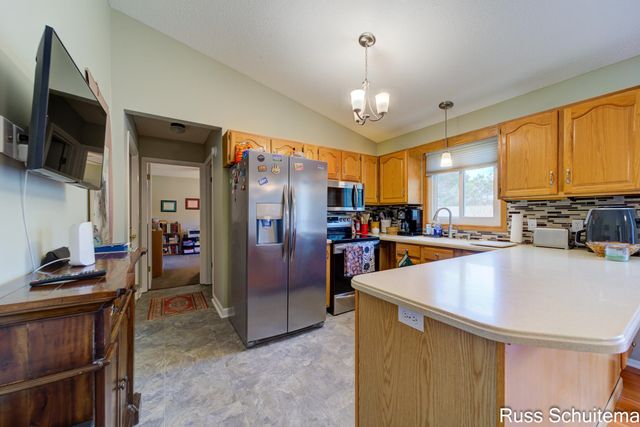 3759 W Fuller Drive, Fruitport Twp, MI 49444