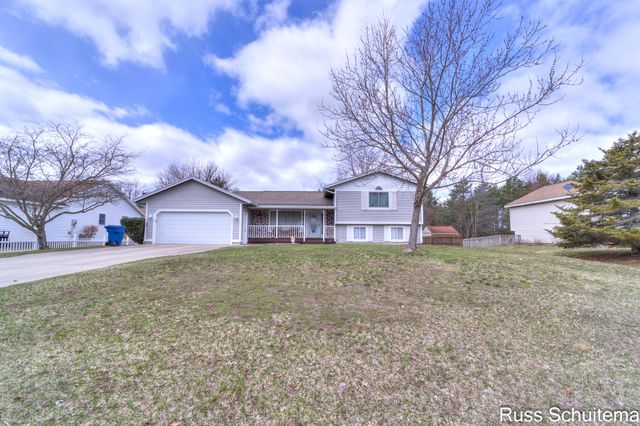 3759 W Fuller Drive, Fruitport Twp, MI 49444