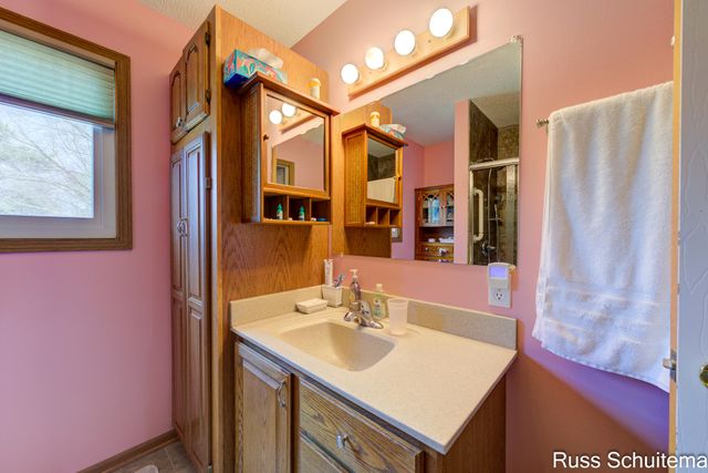 3759 W Fuller Drive, Fruitport Twp, MI 49444