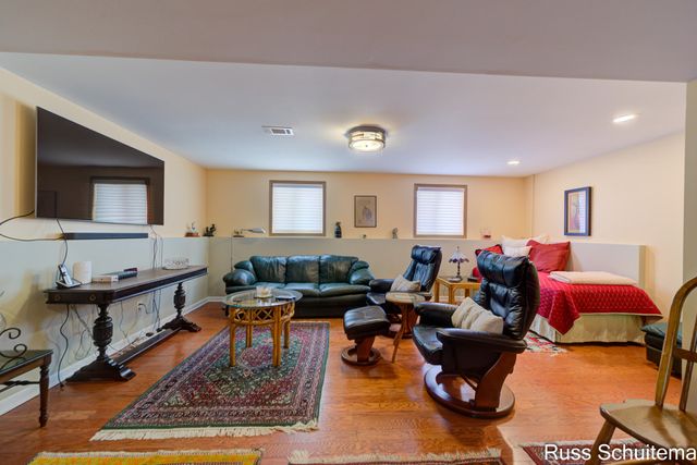 3759 W Fuller Drive, Fruitport Twp, MI 49444