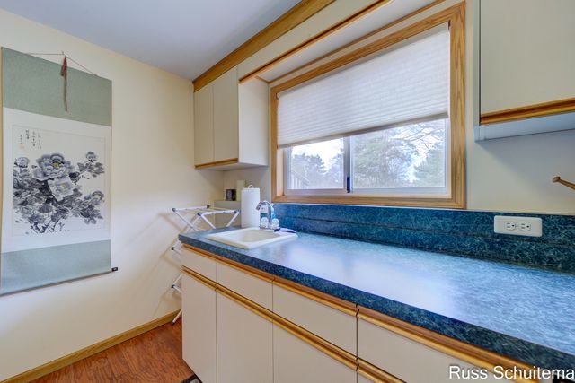 3759 W Fuller Drive, Fruitport Twp, MI 49444