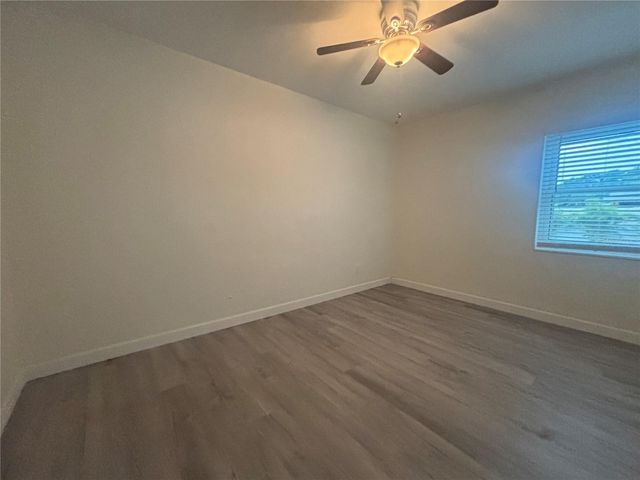 1138 51ST AVENUE N, St Petersburg, FL 33703