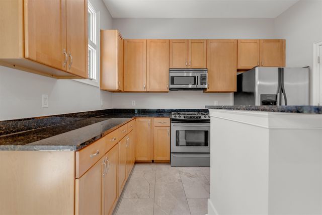 621 Denmark Dr Apt 201, Memphis, TN 38103