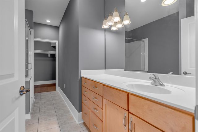 621 Denmark Dr Apt 201, Memphis, TN 38103