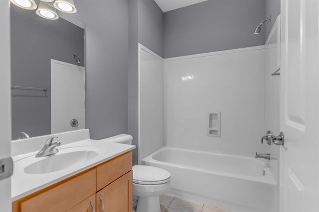 621 Denmark Dr Apt 201, Memphis, TN 38103