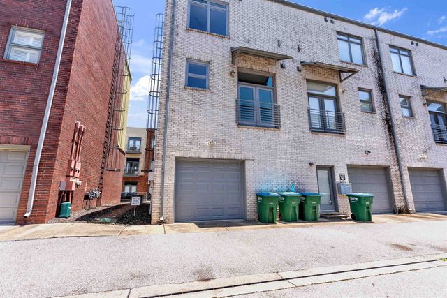 621 Denmark Dr Apt 201, Memphis, TN 38103