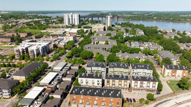 621 Denmark Dr Apt 201, Memphis, TN 38103