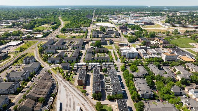 621 Denmark Dr Apt 201, Memphis, TN 38103