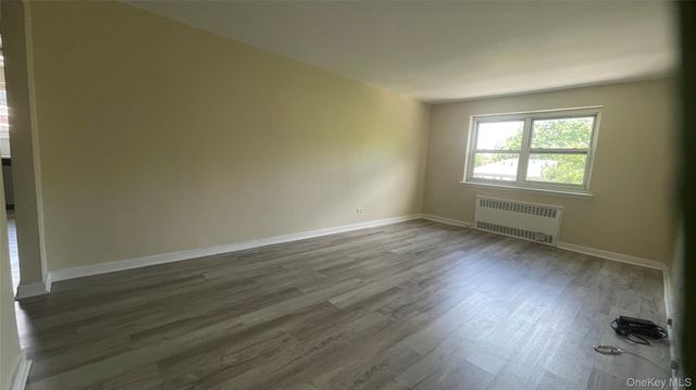 111-05 66th Avenue 2B, Forest Hills, NY 11375