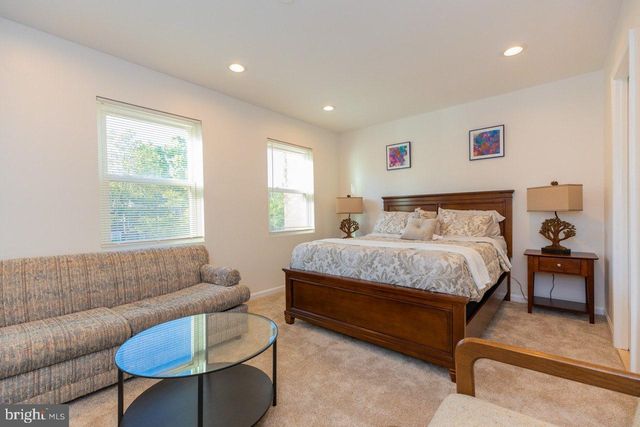 6463 GILDAR ST, Alexandria, VA 22310