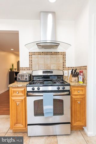 6463 GILDAR ST, Alexandria, VA 22310