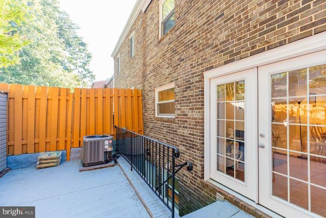 6463 GILDAR ST, Alexandria, VA 22310