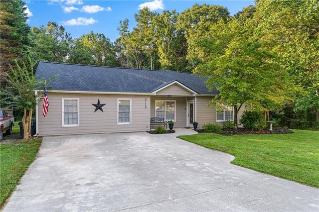 2115 Uniwattee Trail, Dacula, GA 30019