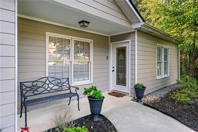 2115 Uniwattee Trail, Dacula, GA 30019