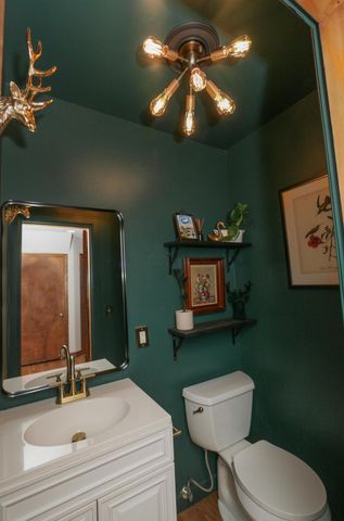 2441 Berwick Boulevard, Columbus, OH 43209