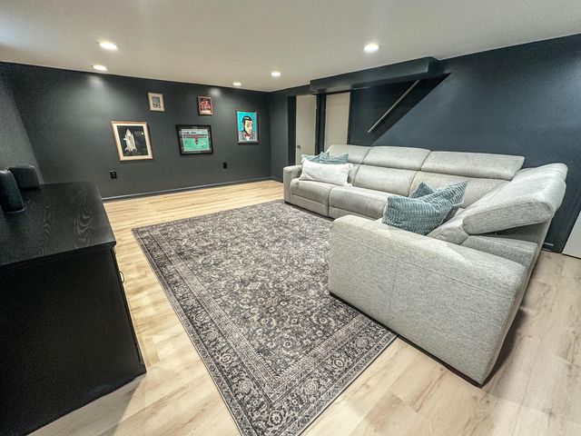2441 Berwick Boulevard, Columbus, OH 43209