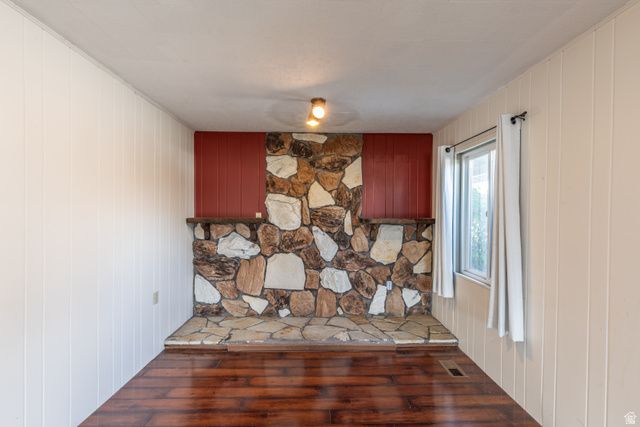 270 E 8680 S, Sandy, UT 84070