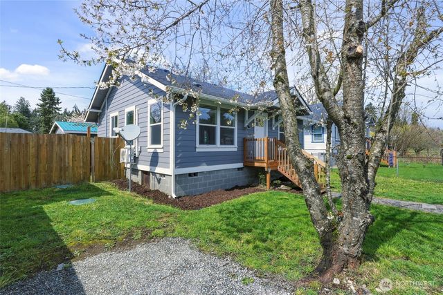 305 Market Street N, Bucoda, WA 98530