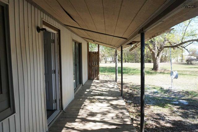 503 E SOUTH DRIVE, Henrietta, TX 76365