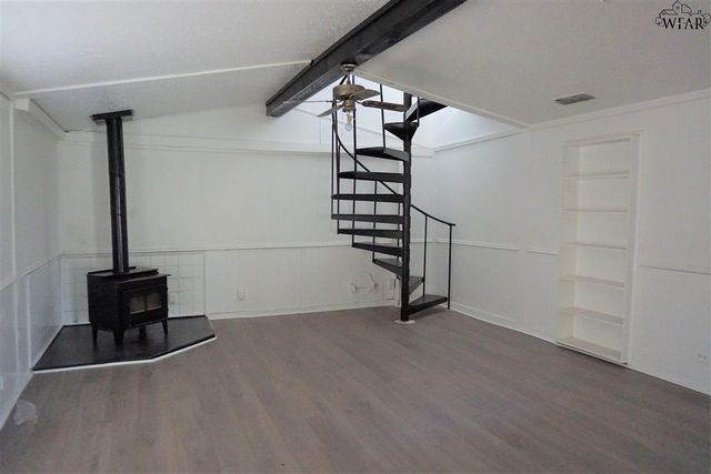 503 E SOUTH DRIVE, Henrietta, TX 76365