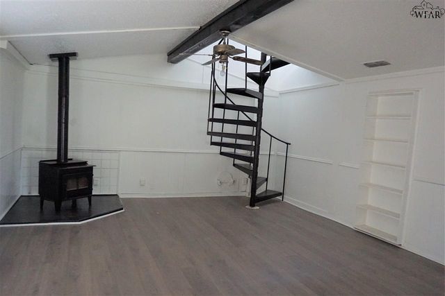 503 E SOUTH DRIVE, Henrietta, TX 76365