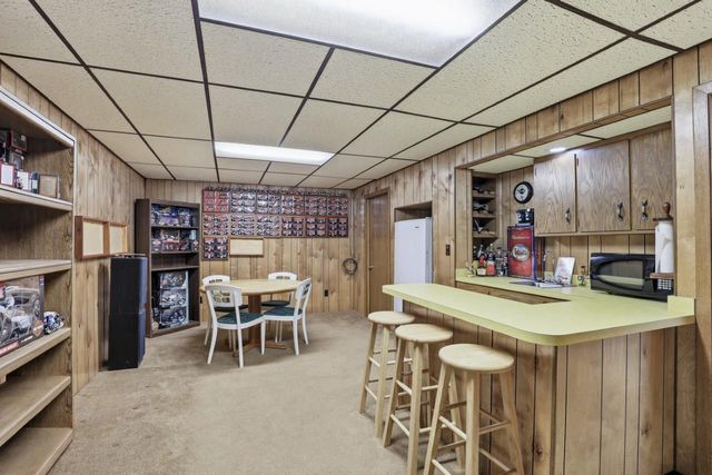 2511 S CARPENTER STREET, Appleton, WI 54915