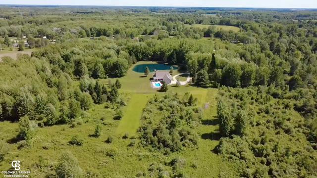 9660 Brandon Road, Avoca, MI 48006