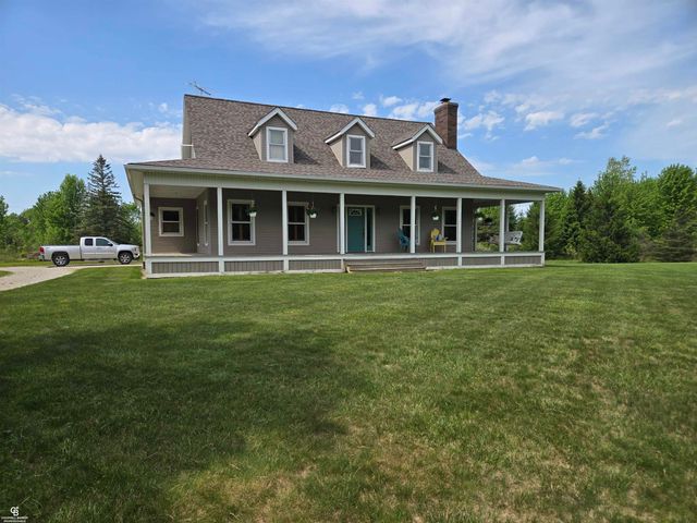 9660 Brandon Road, Avoca, MI 48006