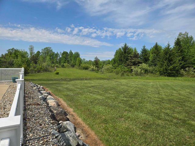 9660 Brandon Road, Avoca, MI 48006