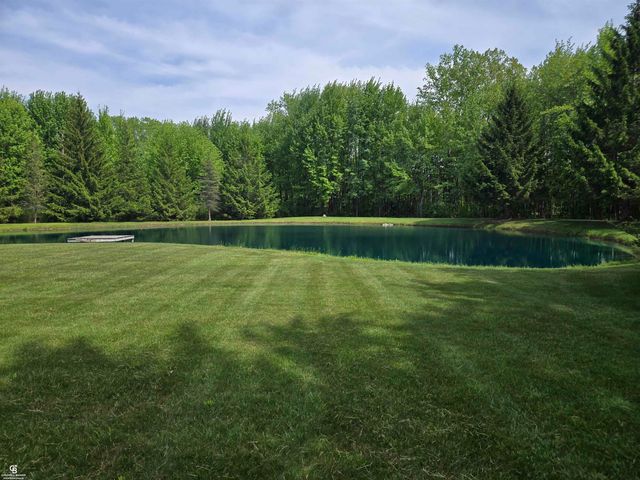 9660 Brandon Road, Avoca, MI 48006