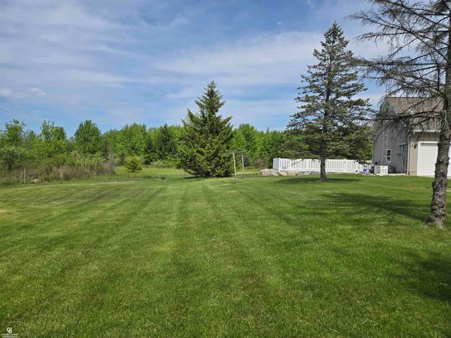 9660 Brandon Road, Avoca, MI 48006
