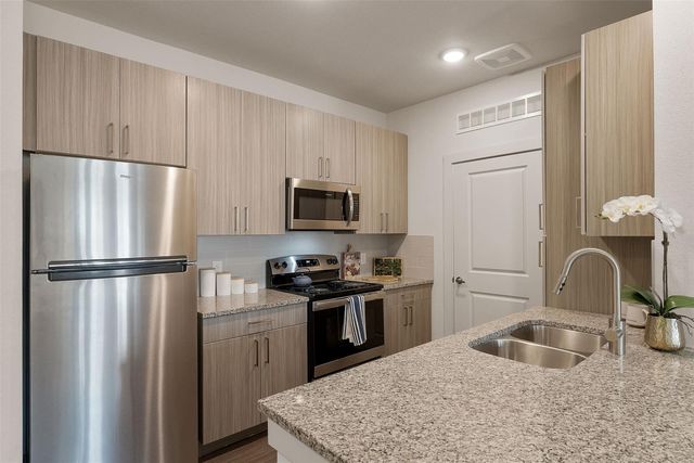 13301 Dessau RD 01203, Austin, TX 78754