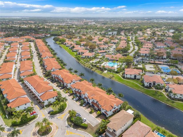 11778 SW 13TH LANE, Pembroke Pines, FL 33025