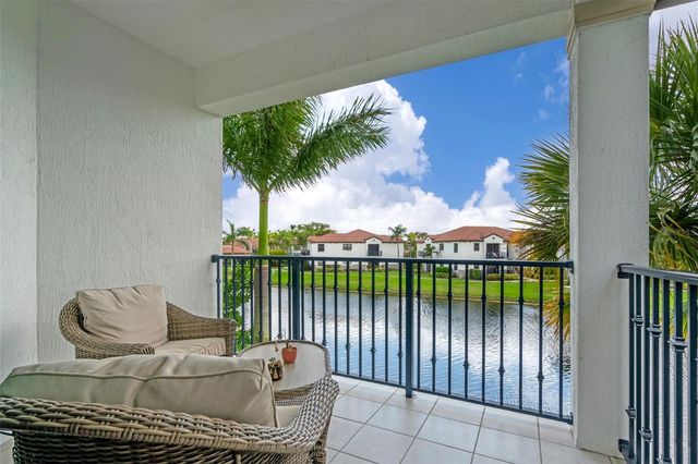 11778 SW 13TH LANE, Pembroke Pines, FL 33025