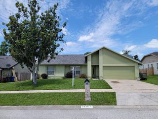 2816 MANOR HILL DRIVE, Brandon, FL 33511