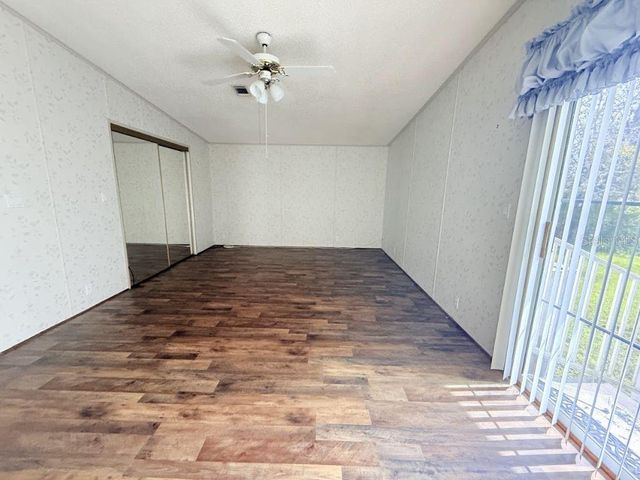 220 ELLSWORTH DRIVE, Kissimmee, FL 34758