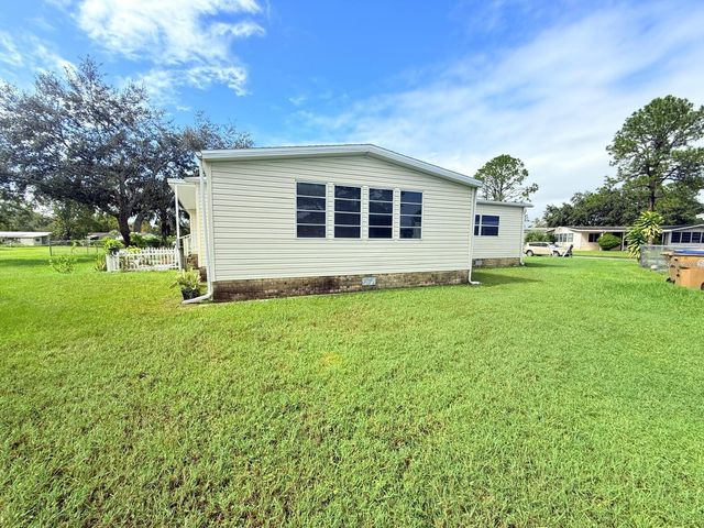 220 ELLSWORTH DRIVE, Kissimmee, FL 34758