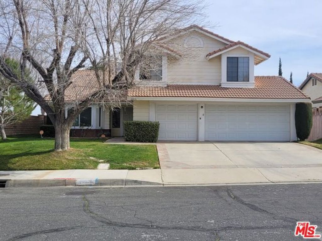 40636 Via Verdad, Palmdale, CA 93551