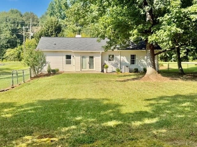 4429 McBrayer Road, Flowery Branch, GA 30542