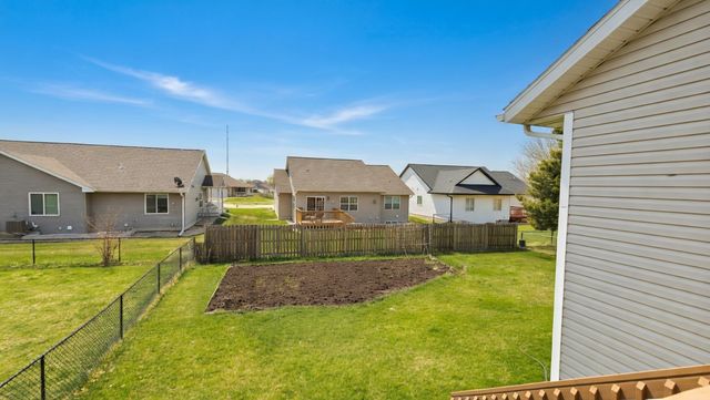 913 Ashford NE, Cedar Rapids, IA 52402