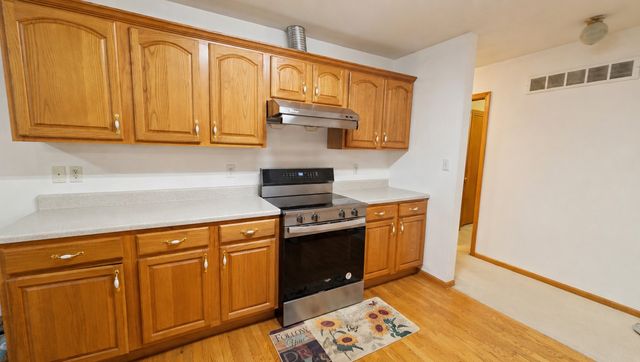 913 Ashford NE, Cedar Rapids, IA 52402
